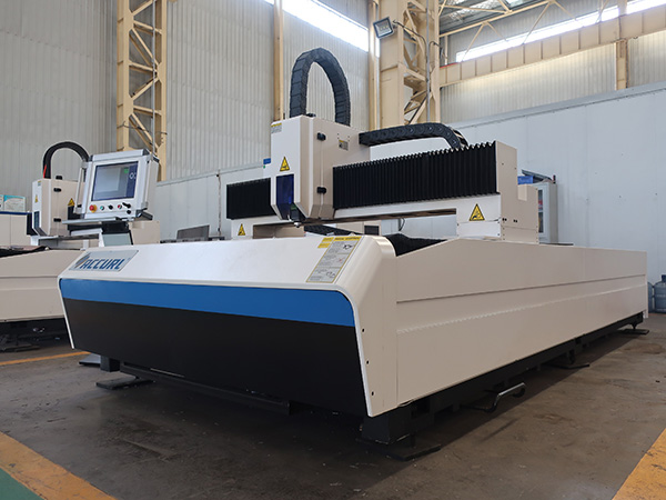 1000W 1500 x 3000mm Metal Sheet Laser Cutting Machinery with IPG fiber laser