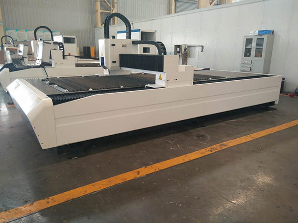 500W 1000W 2000W Stainless steel carbon steel iron metal fiber laser cutting machine price for factory price 3years warrty