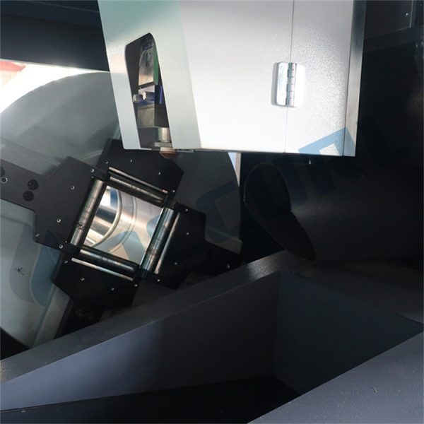 laser tube cutting machine