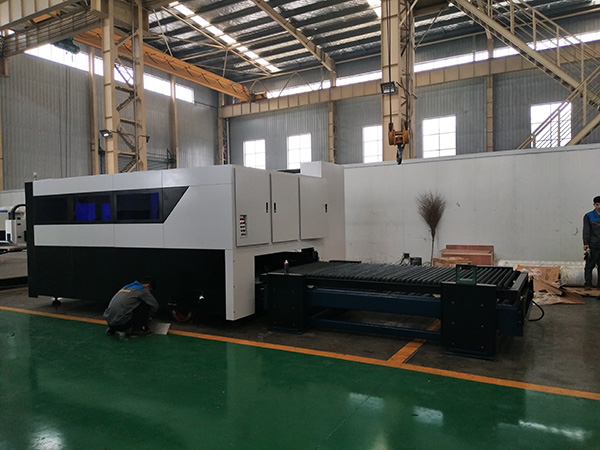 CNC 500W Fiber Cutter Engraver Multifunction Sheet and Pipe Metal Fiber Laser Cutting Machine