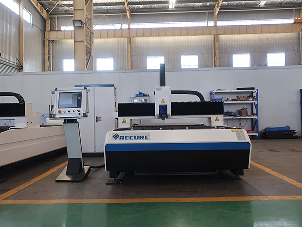 hot sale metal laser cutting machine price